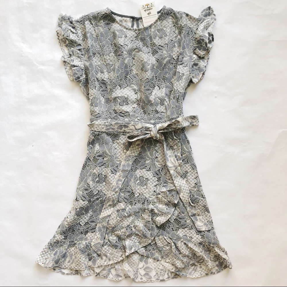 Lace dress